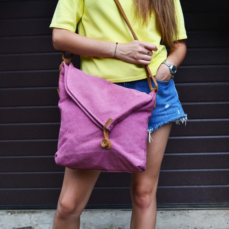 Женская сумка Air через плечо розовая - 8 фото