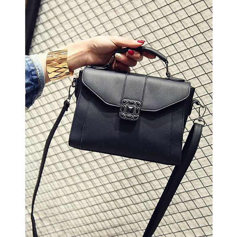 Жіноча сумочка-клатч Teresa чорна - 6 фото