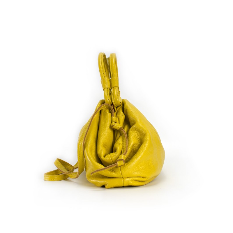 Женская кожаная сумка Amber желтая - 5 фото