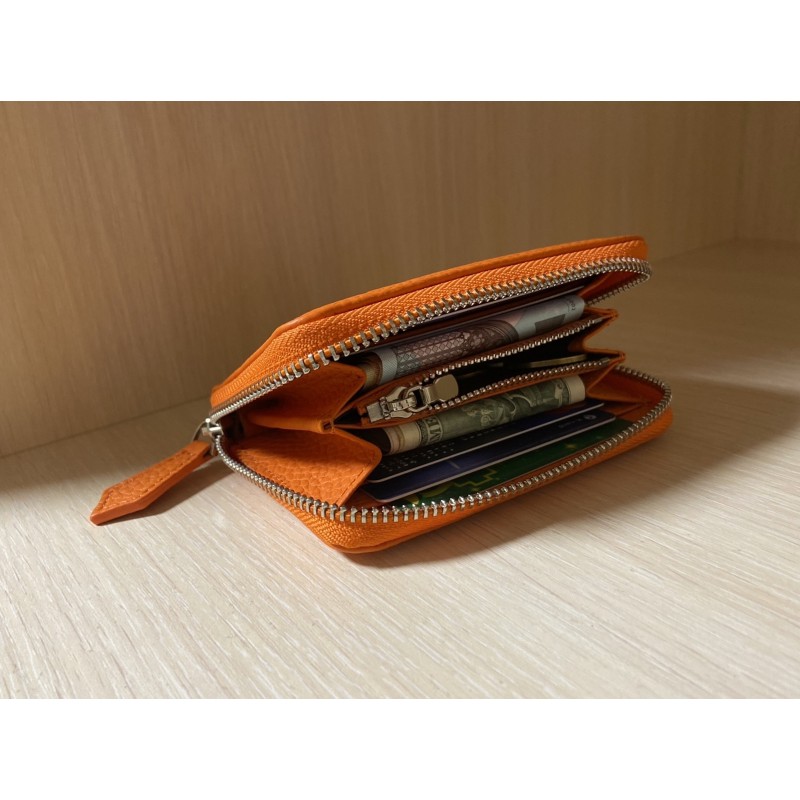 Женский кожаный кошелек на молнии Diane оранжевый - 4 фото