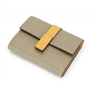 Женский кожаный кошелек...