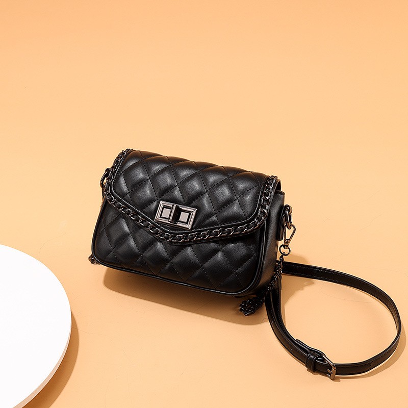 Женская сумка-клатч Beverly черная - 5 фото