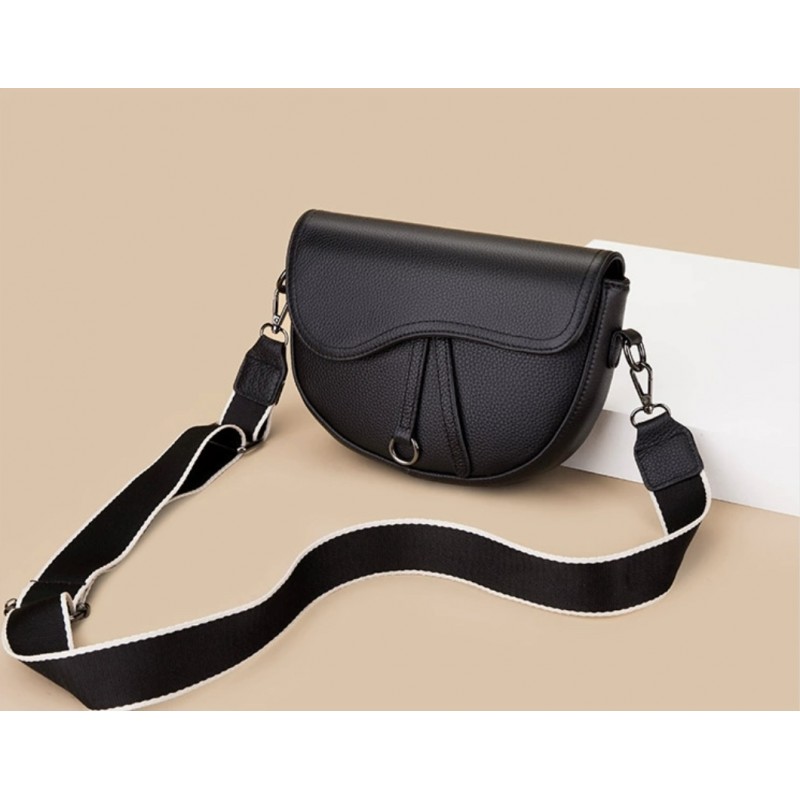 Женская кожаная сумка-клатч Patty черная - 9 фото