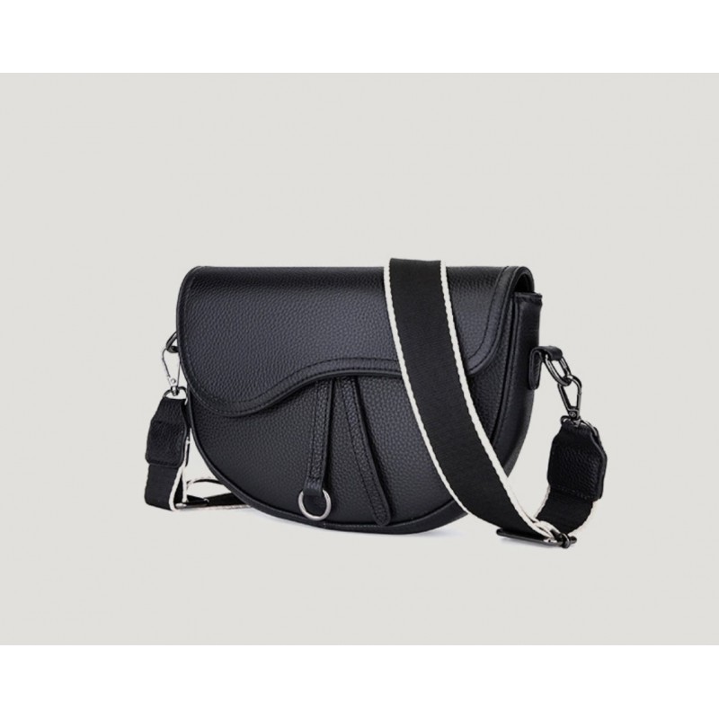 Женская кожаная сумка-клатч Patty черная - 13 фото