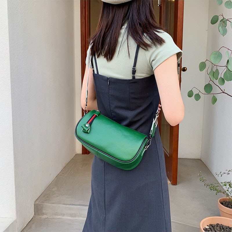 Женская кожаная сумка Alice зеленая фото
