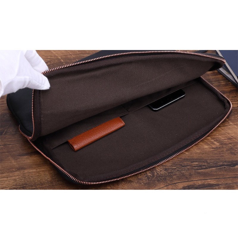Кожаный чехол сумка для ноутбука и планшета Felix черный - 4 фото