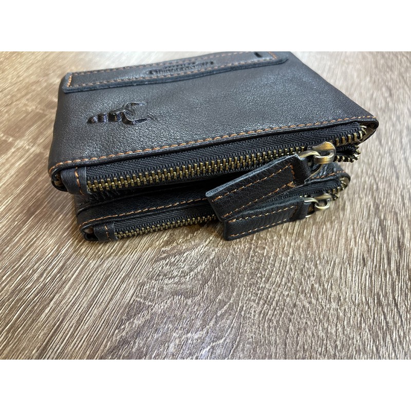 Чоловічий шкіряний гаманець Corrida чорний - 1 фото