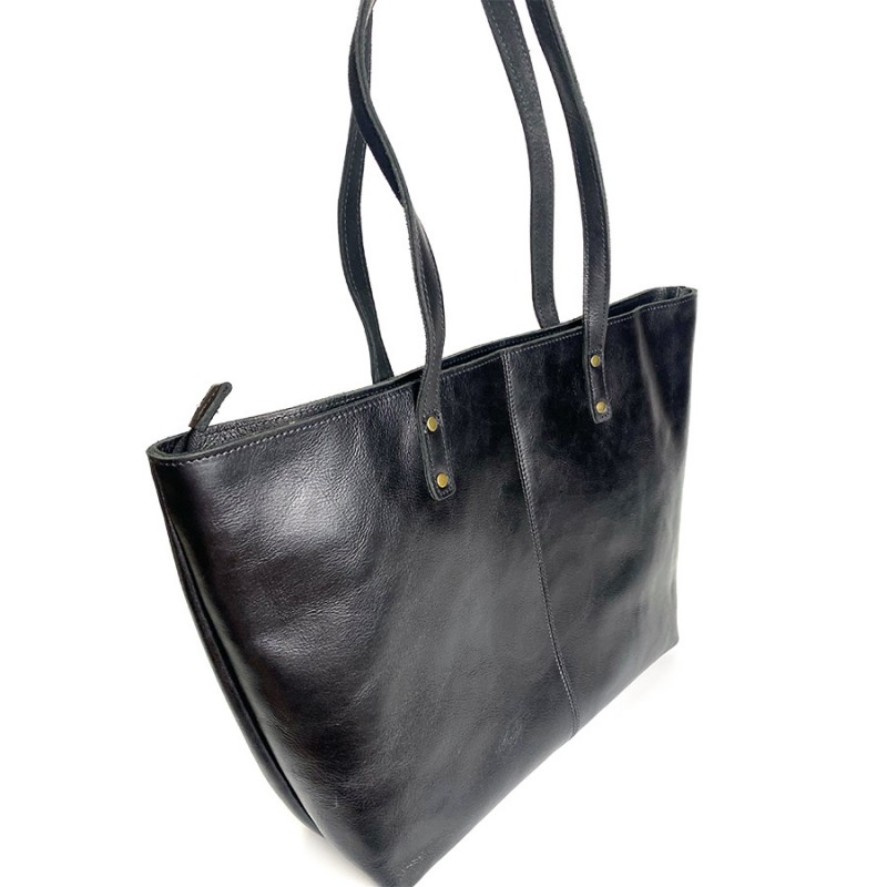 Женская кожаная сумка Carrie черная - 8 фото