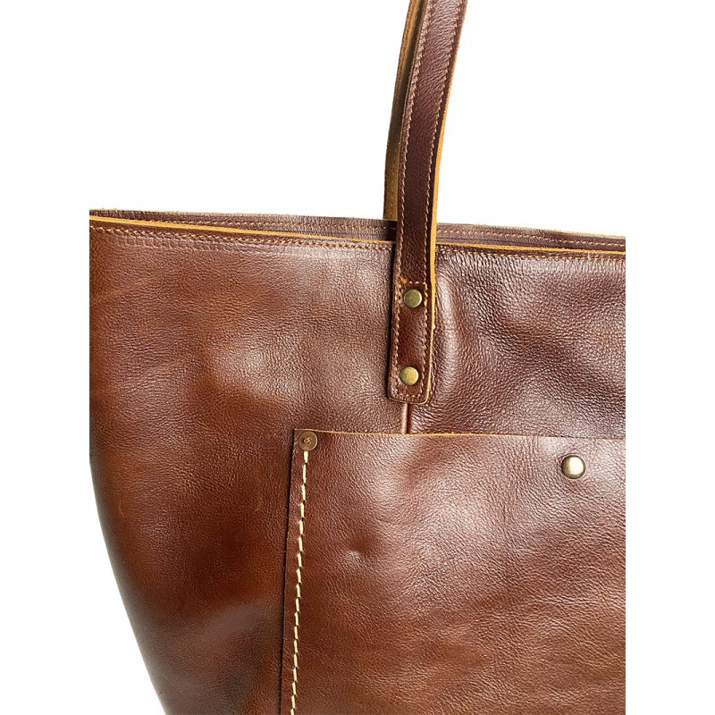 Женская кожаная сумка Carrie коричневая - 8 фото