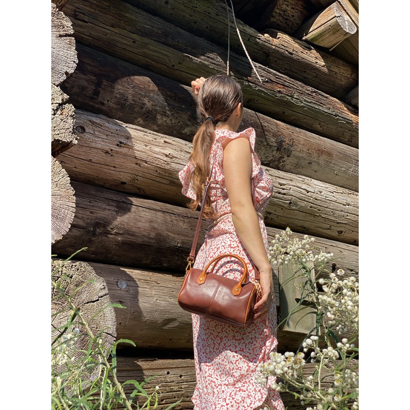 Женская кожаная сумка Patti коричневая - 12 фото