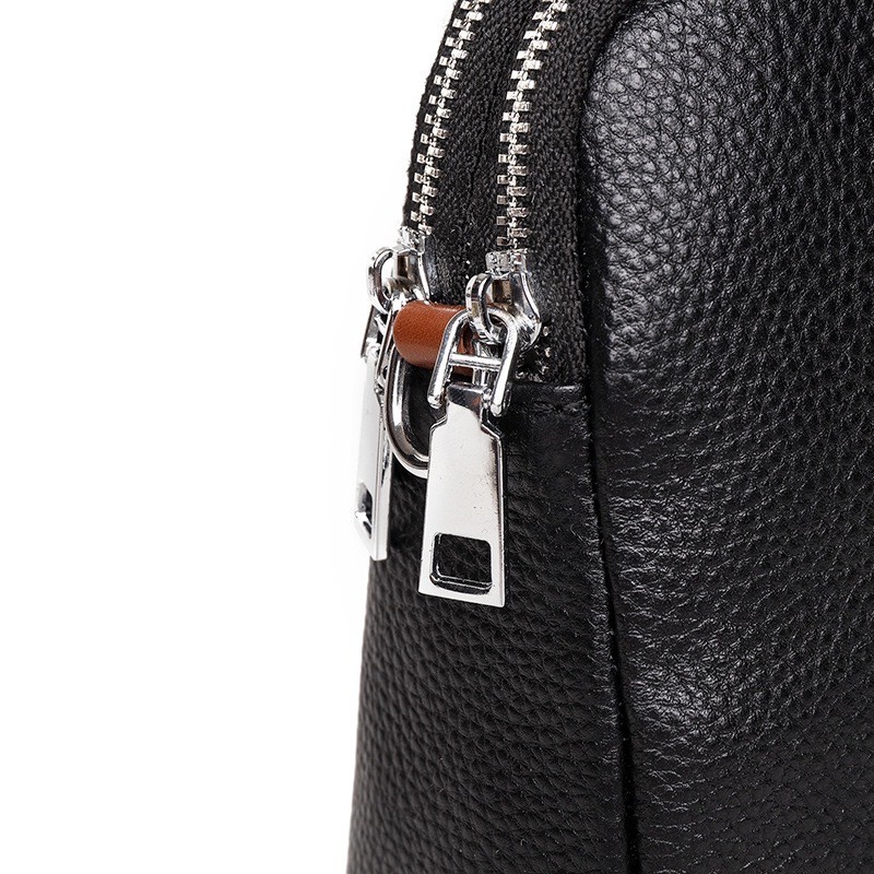 Женская кожаная сумка через плечо Valerie черная - 10 фото
