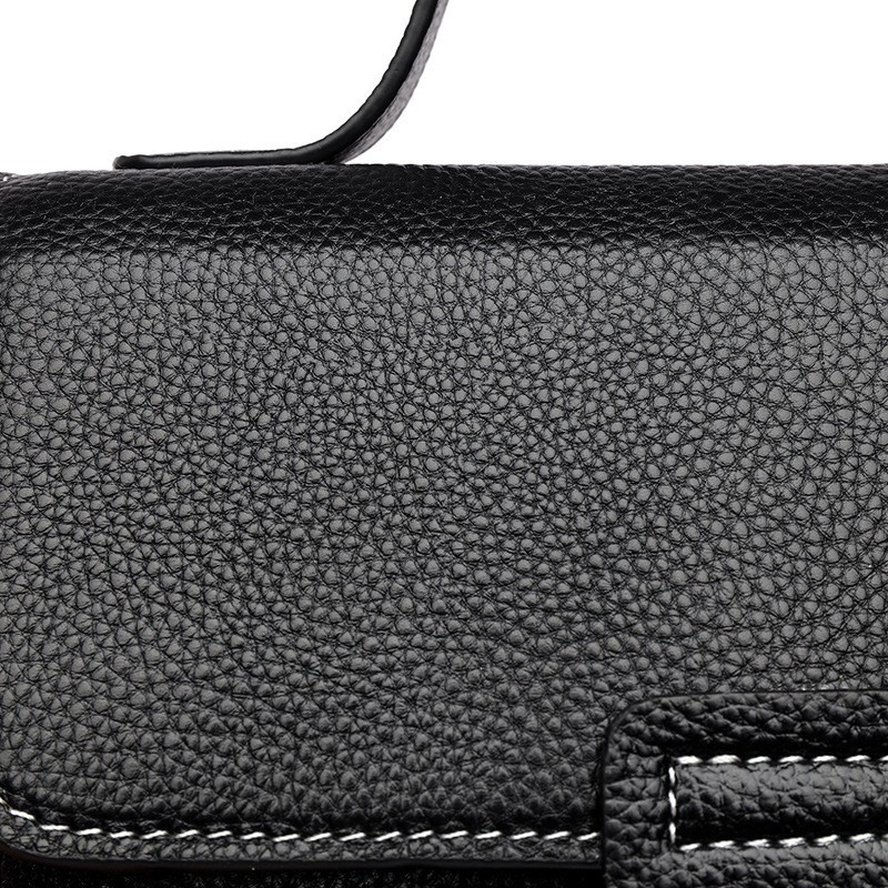 Женская кожаная сумка Charlotte черная - 10 фото