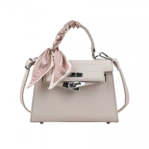 Жіноча сумка Cristal молочна