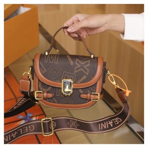 Жіноча сумка крос боді...