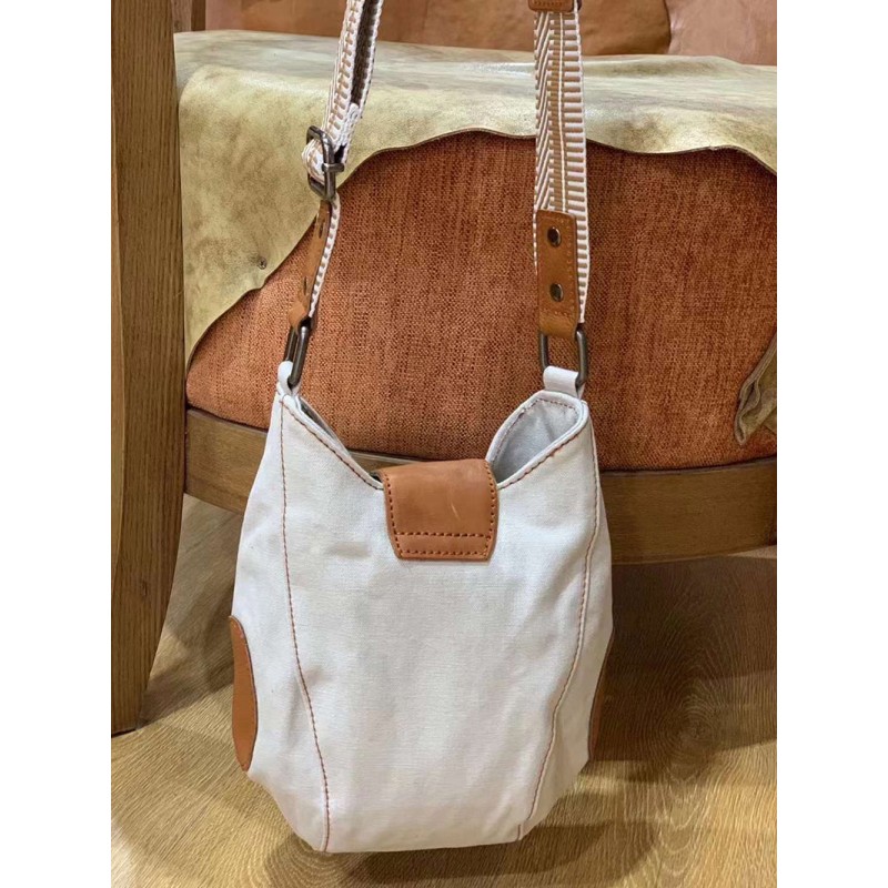 Женская сумка через плечо Alana кремовая - 9 фото