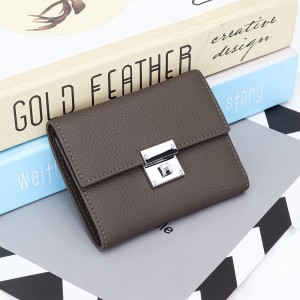 Жіночий шкіряний гаманець...