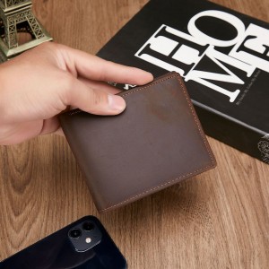 Чоловічий шкіряний гаманець...