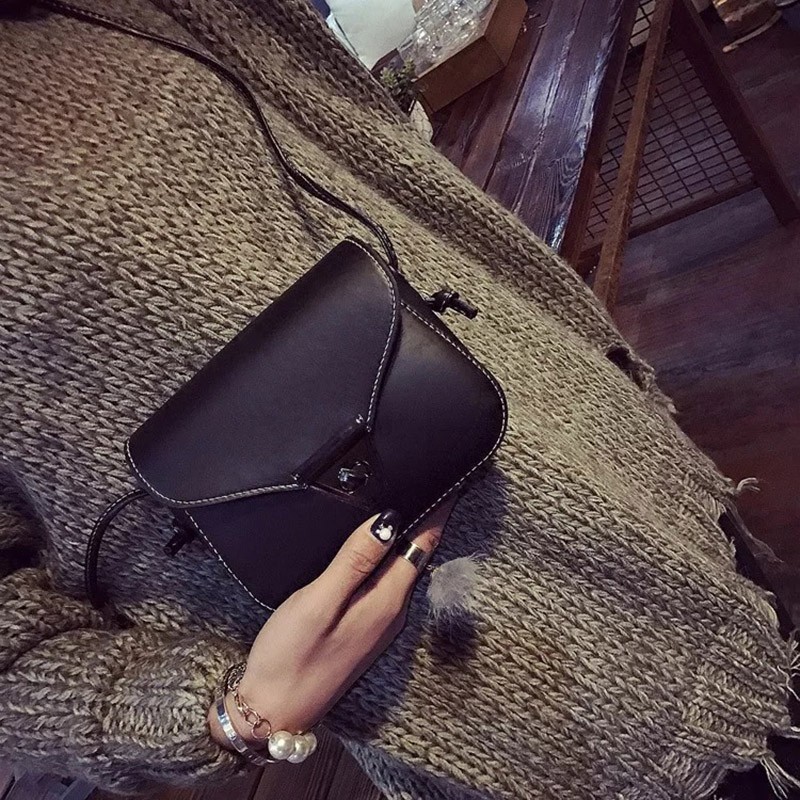 Женская сумка-клатч Jane черная - 6 фото