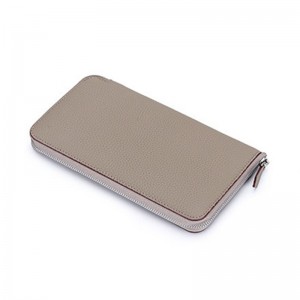 Жіночий шкіряний гаманець...