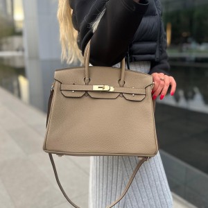 Жіноча шкіряна сумка...