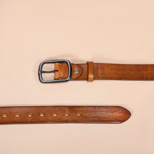 Мужской кожаный ремень...