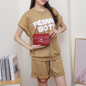 Женская кожаная сумка-клатч...