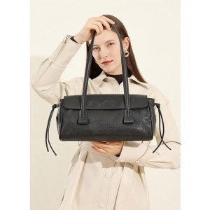 Женская кожаная сумка багет...