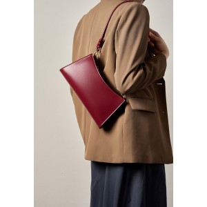 Жіноча шкіряна сумка на...