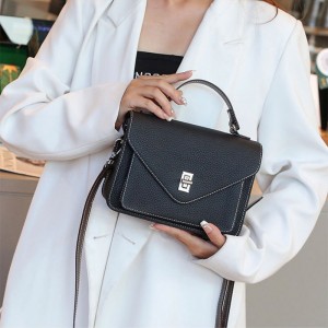 Жіноча шкіряна сумка...