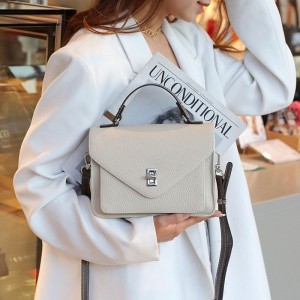 Женская кожаная сумка...