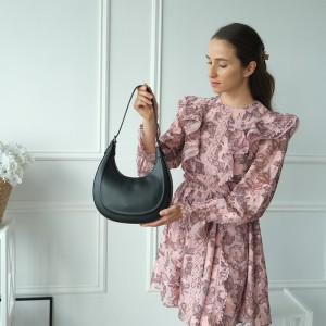 Жіноча шкіряна сумка хобо...