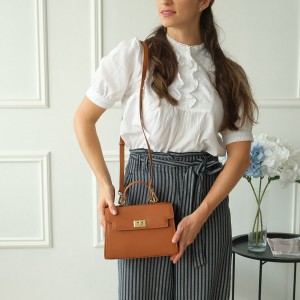 Женская кожаная сумка...