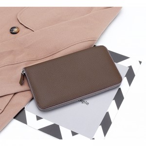 Женский кожаный кошелек...