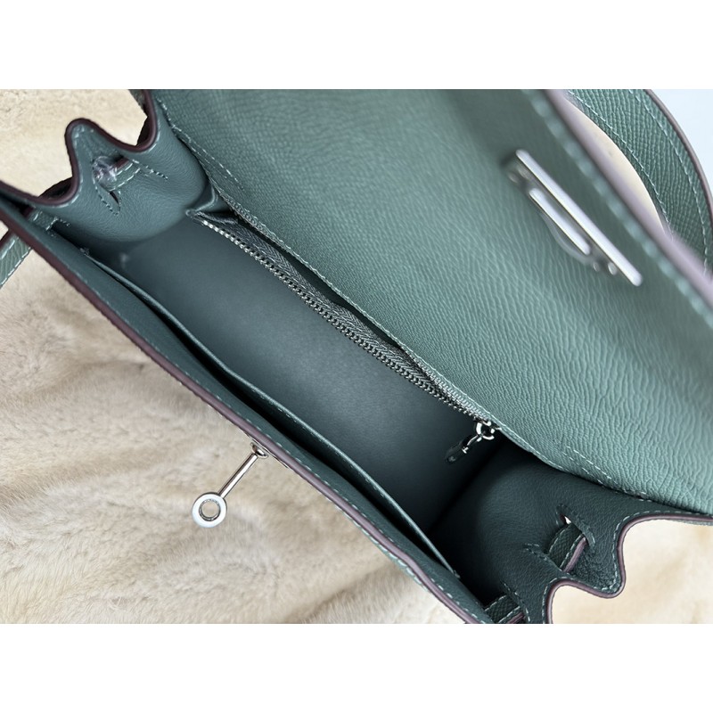 Женская кожаная сумка Kelly 25 бирюзовая- 10 Женская кожаная сумка Kelly 25 бирюзовая - 10 фото