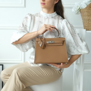 Жіноча шкіряна сумка Kelly...