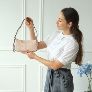 Женская кожаная сумка Ella...