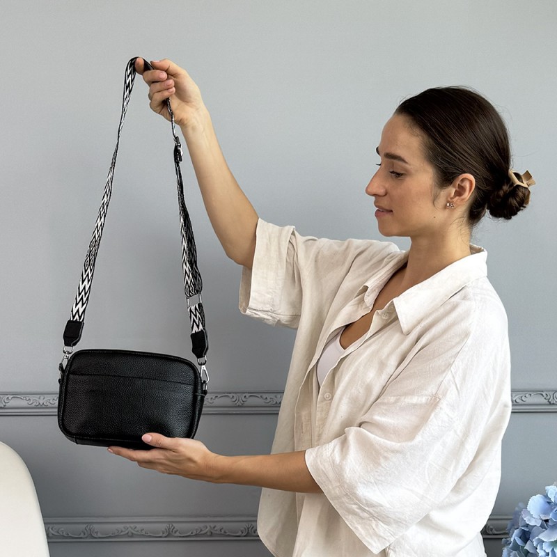 Женская кожаная сумка через плечо Marilyn черная- 5 Женская кожаная сумка через плечо Marilyn черная - 5 фото