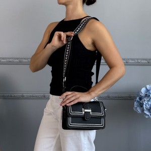 Жіноча сумка крос боді...