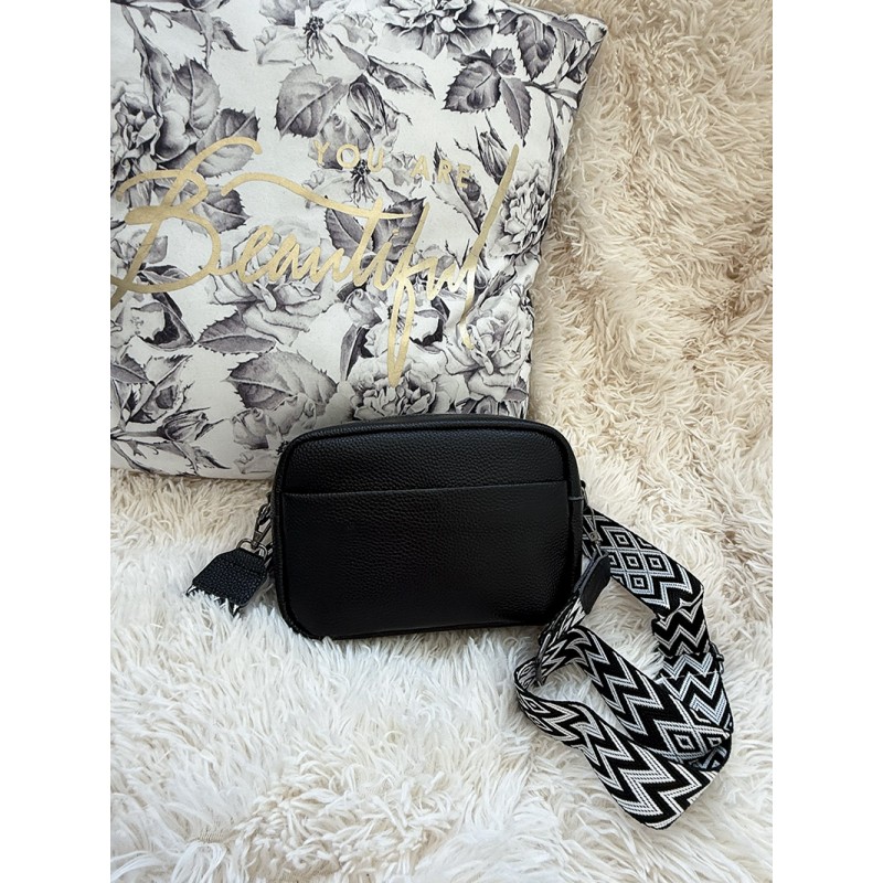 Женская кожаная сумка через плечо Marilyn черная- 14 Женская кожаная сумка через плечо Marilyn черная - 14 фото