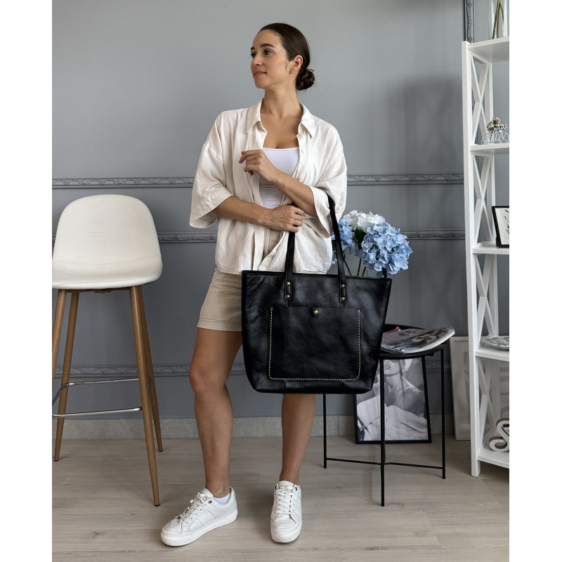 Женская кожаная сумка Carrie черная - 2 фото