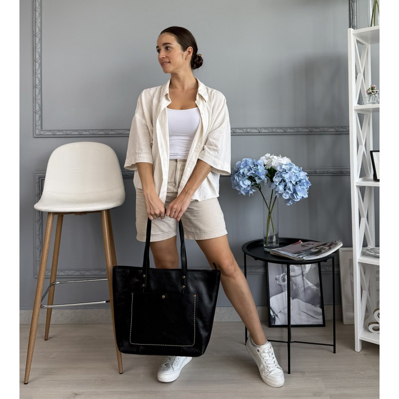 Женская кожаная сумка Carrie черная - 11 фото