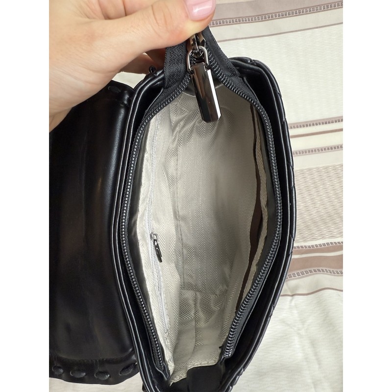 Жіноча сумка-клатч Beverly чорна - 8 фото