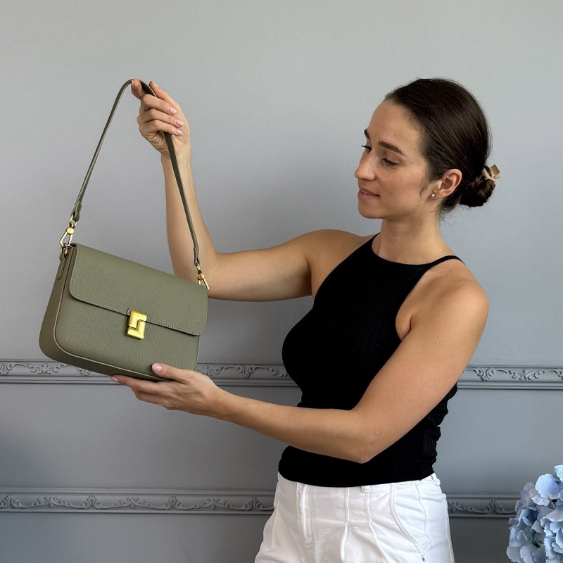 Женская кожаная сумка мессенджер Claire фисташковая - 5 фото