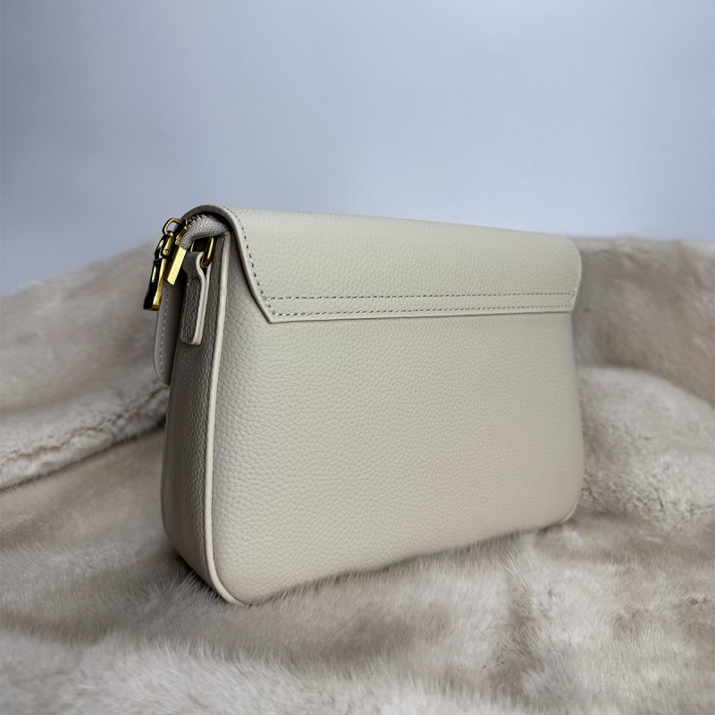 Жіноча шкіряна сумка месенджер Claire біла - 14 фото