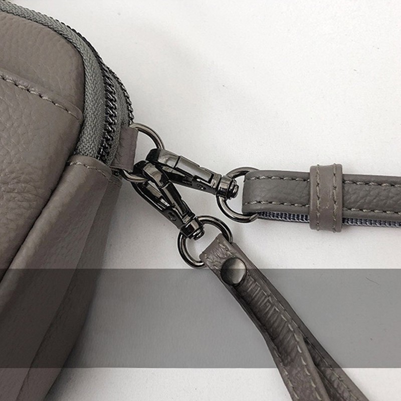 Женская кожаная сумка через плечо Federica бежевая - 9 фото