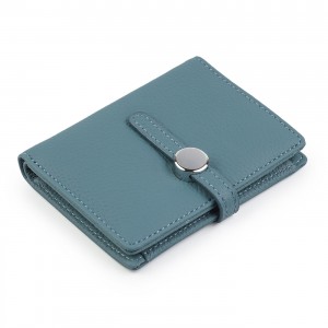 Жіночий шкіряний гаманець...