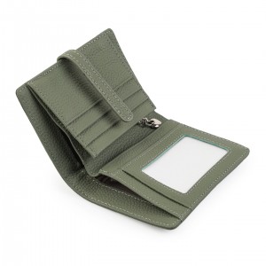 Жіночий шкіряний гаманець...