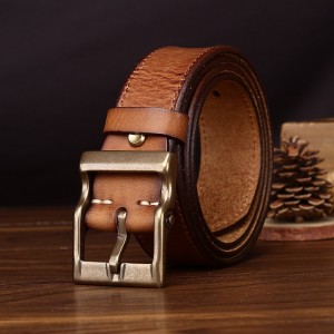Мужской кожаный ремень...