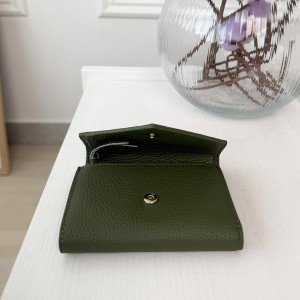 Жіночий шкіряний гаманець...