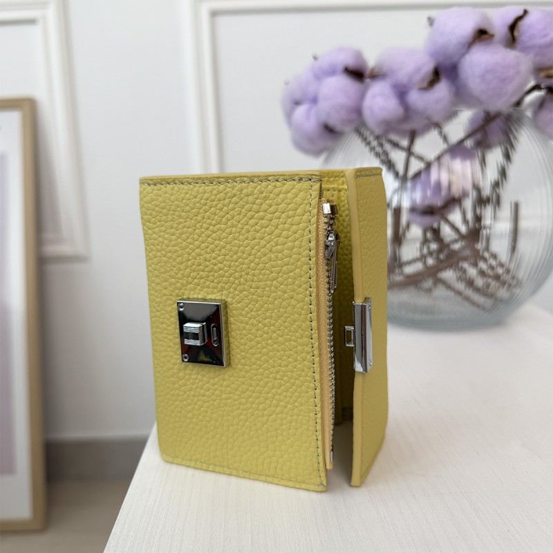 Жіночий шкіряний гаманець Monique жовтий - 2 фото